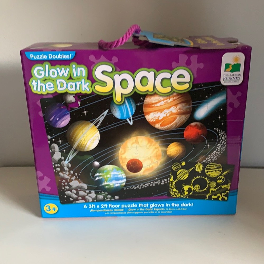 Puzzle Doubles Glow in the Dark Space Puzzle